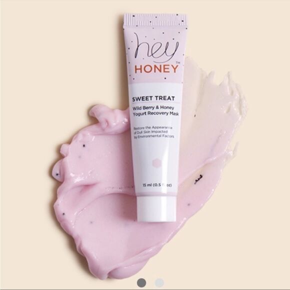 5/$25💜 Hey Honey Sweet Treat Wild Berry & Honey Yogurt Recovery Mask - Picture 1 of 9